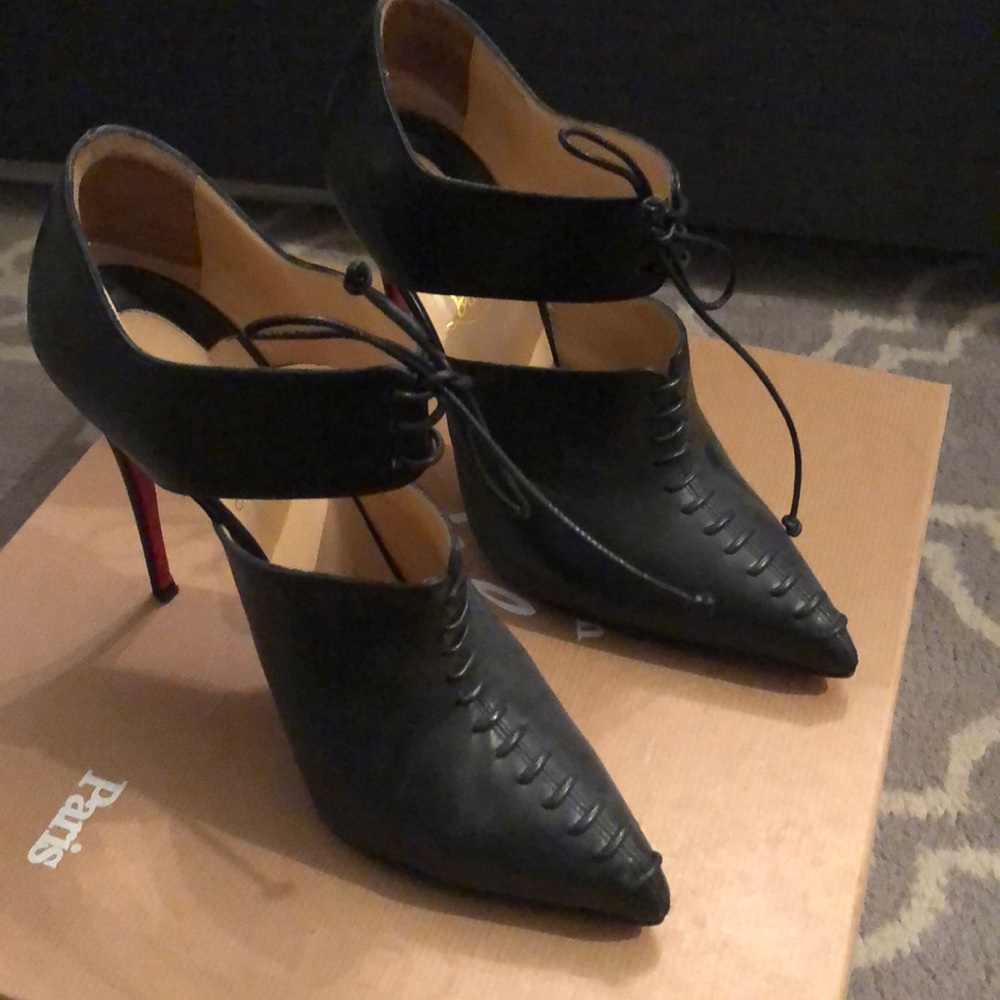 Like brand new Louboutins